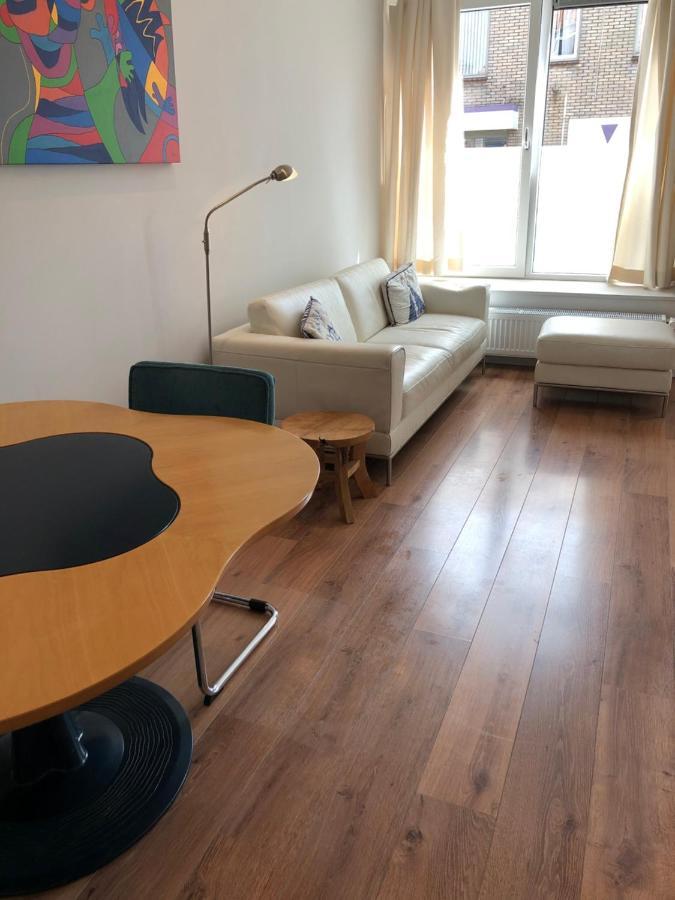 Residence De Kaaipoort Appartementen Aardenburg Exteriör bild